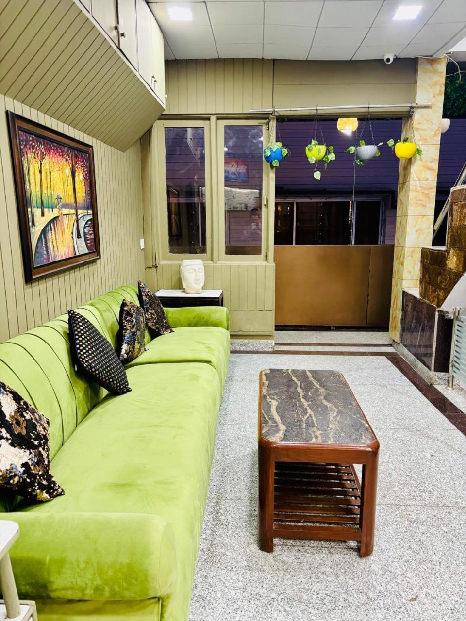 מוסורי Hotel Amar מראה חיצוני תמונה